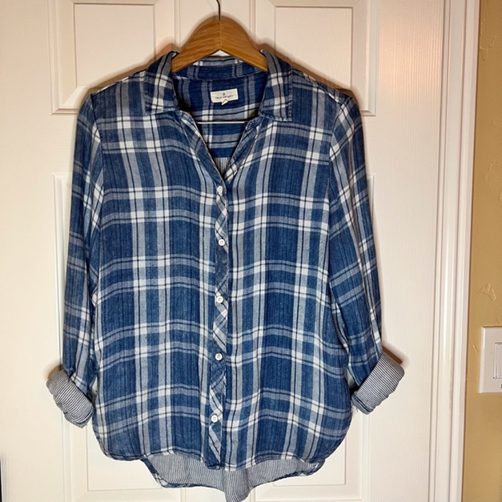 Thread And Supply Button Down Top, Size Medium. - image 1